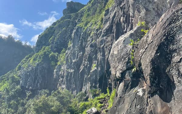 Mokuleia Wall