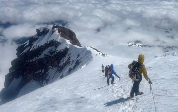 Mountaineering ascent of Mt Rainier