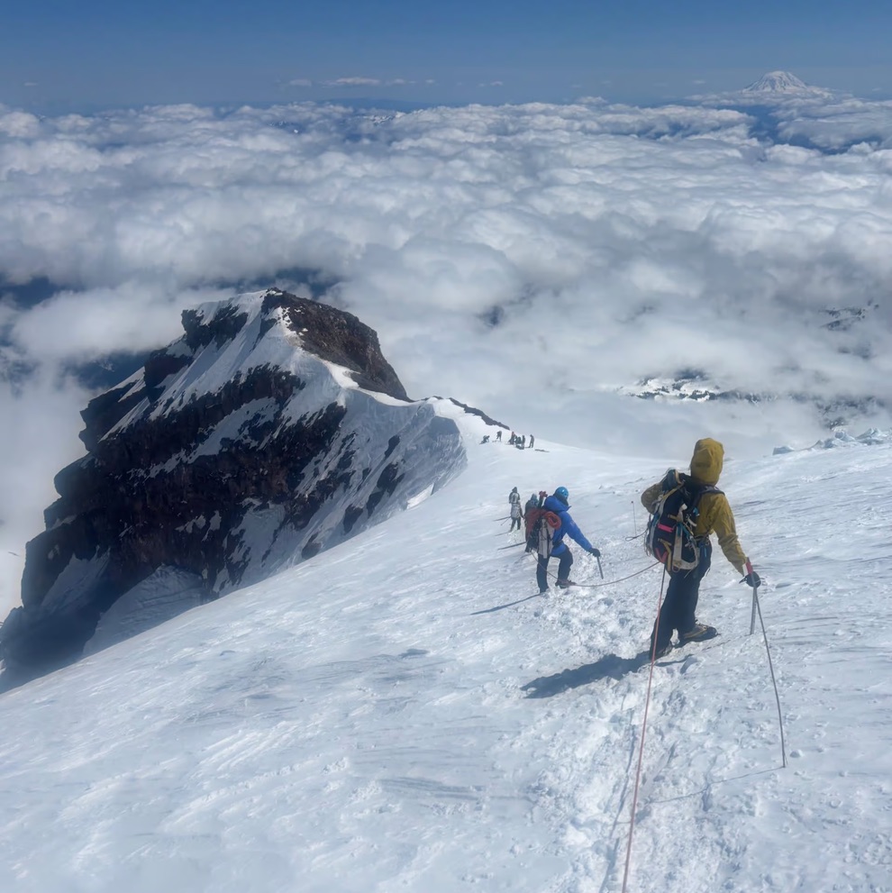 Mountaineering ascent of Mt Rainier